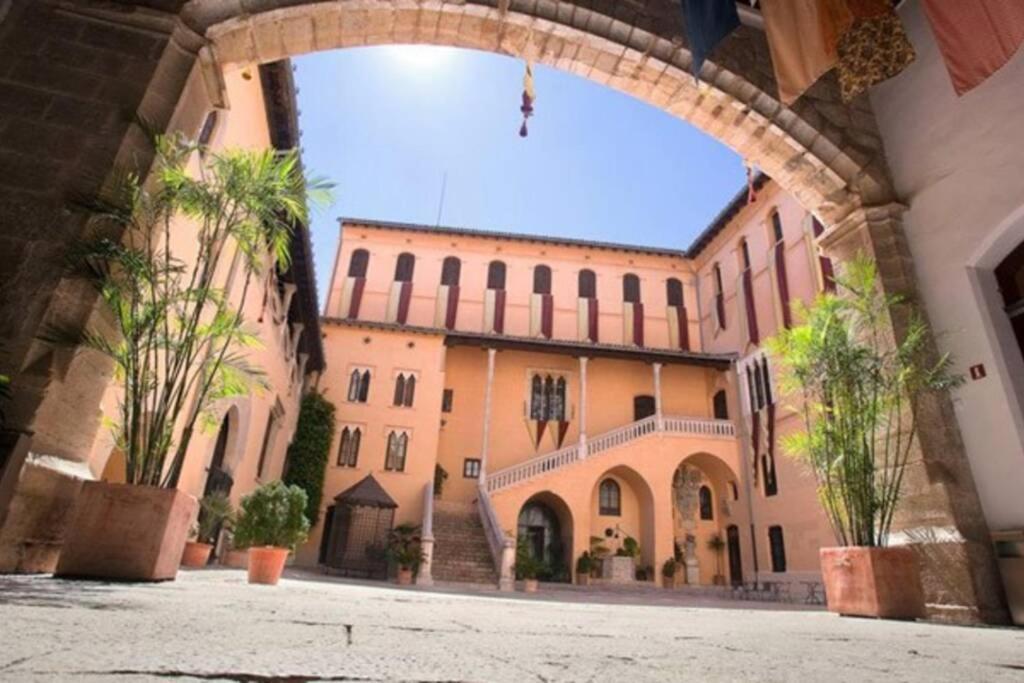 El Alema I. Apartamento De Diseno En Gandia.アパートメント エクステリア 写真